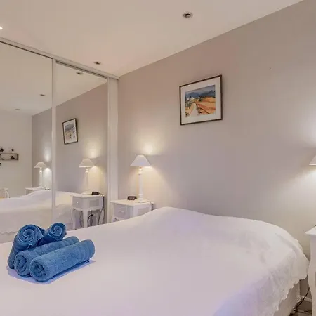 Appt Vue 5 Min Centre Et * Saint-Raphael (Var)