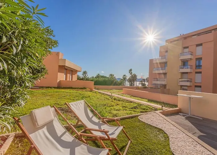 Appt Vue 5 Min Centre Et Апартаменти